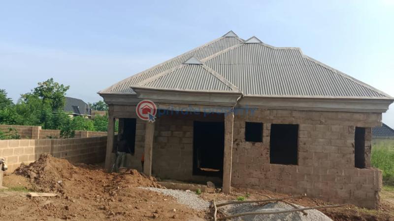 3 bedroom Detached Bungalow For Sale Jamoje, Omi Adio Apata Ibadan Oyo - 3