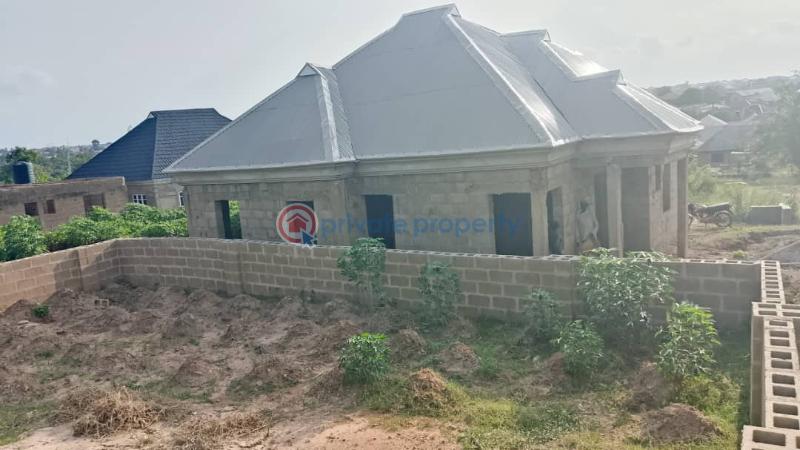 3 bedroom Detached Bungalow For Sale Jamoje, Omi Adio Apata Ibadan Oyo - 0