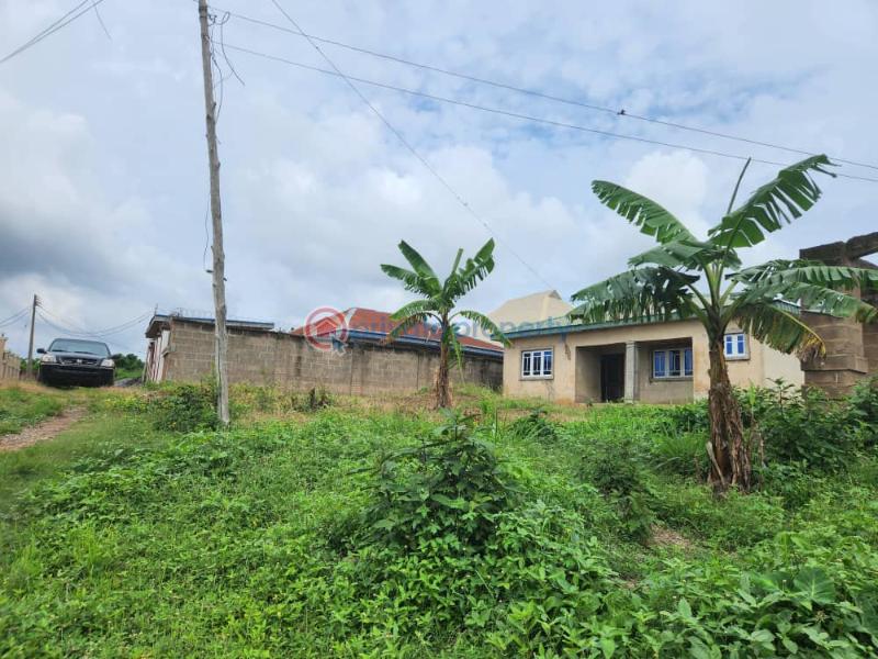 Detached Bungalow For Sale Olokofefe Est, Odo Ona Kekere Odo ona Ibadan Oyo - 7