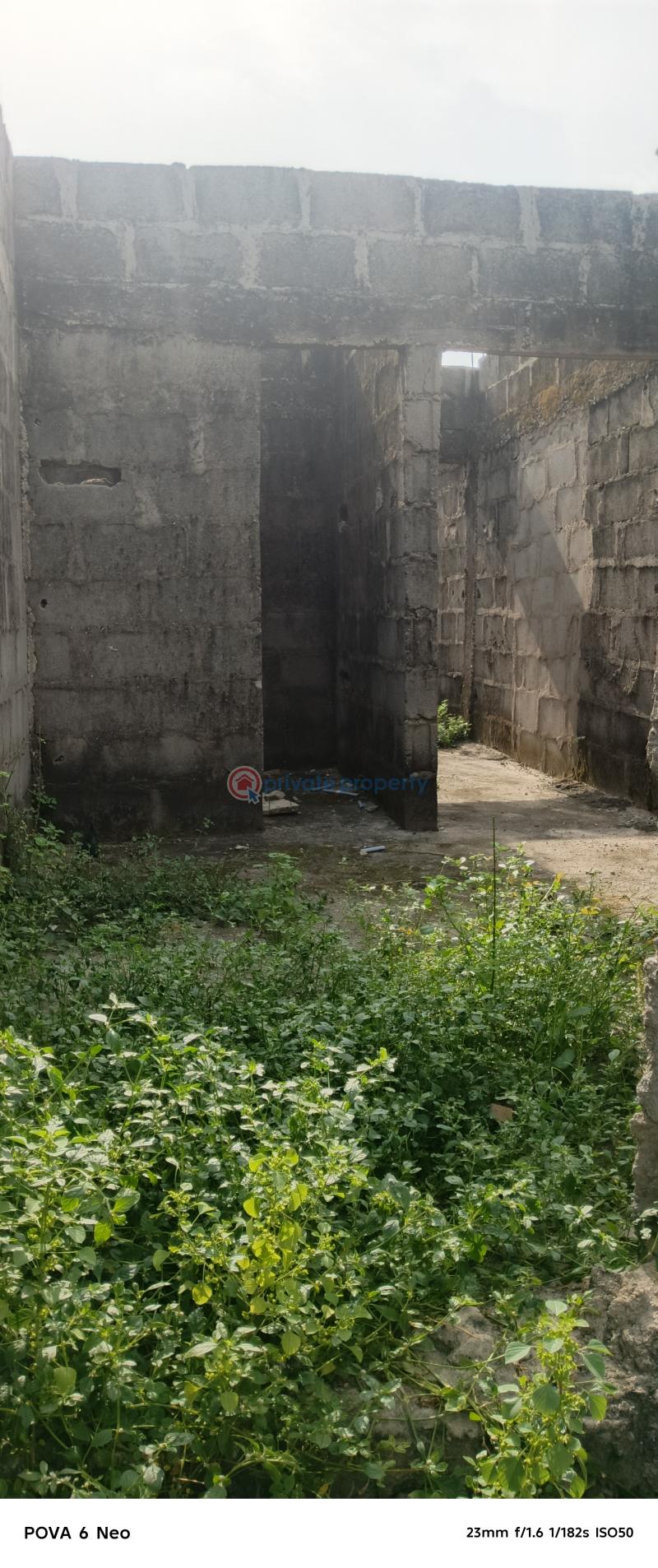2 bedroom Detached Bungalow For Sale Idimu Road Lagos Idimu Egbe/Idimu Lagos - 4
