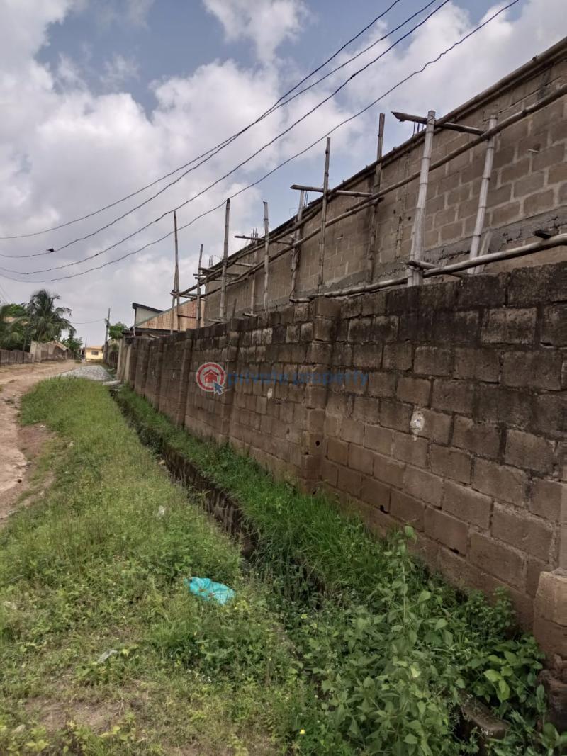 3 bedroom Bungalow For Sale Golden Palace Estate Akala Express Akala Express Ibadan Oyo - 0