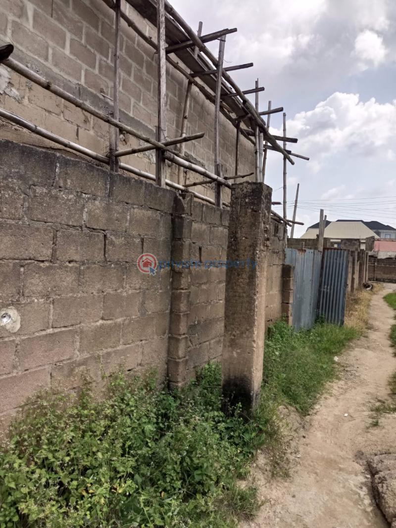 3 bedroom Bungalow For Sale Golden Palace Estate Akala Express Akala Express Ibadan Oyo - 2