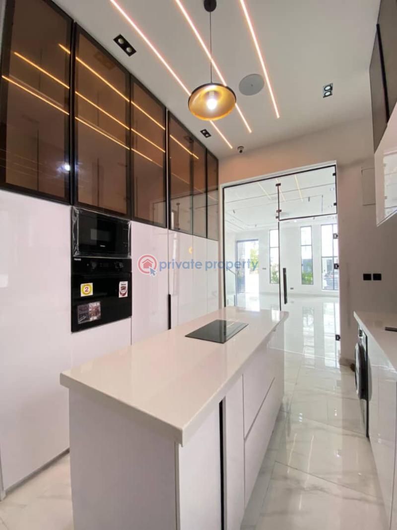 4 bedroom Detached Duplex For Sale Chevron Drive Lekki Lagos - 9