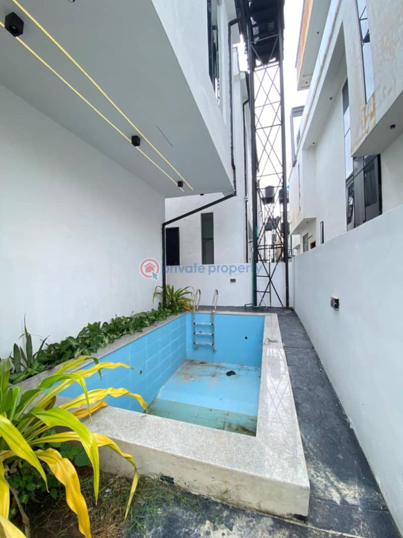 4 bedroom Detached Duplex For Sale Chevron Drive Lekki Lagos - 4