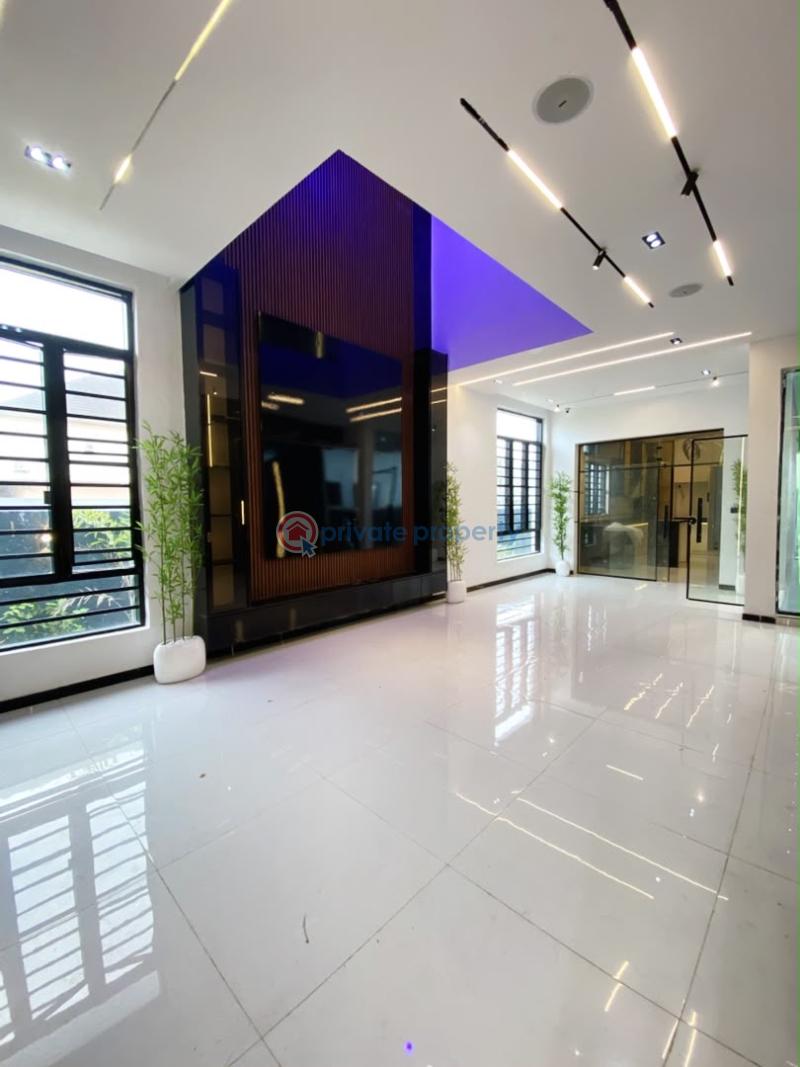 5 bedroom Detached Duplex For Sale Ologolo Lekki Lagos - 1