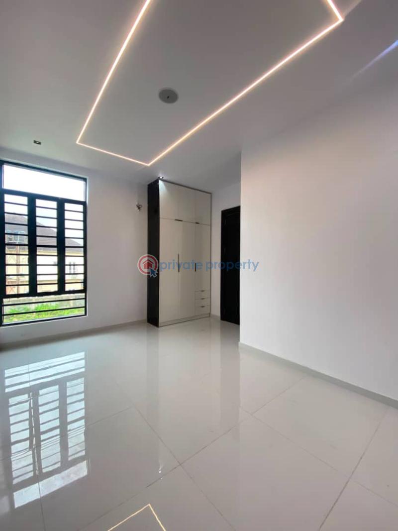 5 bedroom Detached Duplex For Sale Ologolo Lekki Lagos - 5