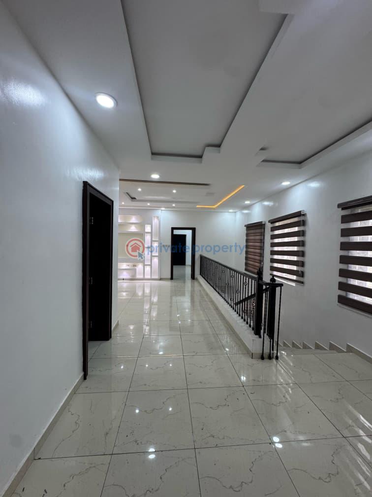 4 bedroom Detached Duplex For Rent Engr Lere Adigun Gra, Bcos, Bashorun Basorun Ibadan Oyo - 3