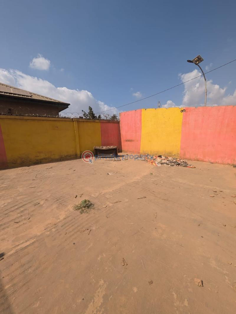 Commercial Property For Rent Almuel Mall, Taska, Akala Express, Ibadan Ibadan Oyo - 3
