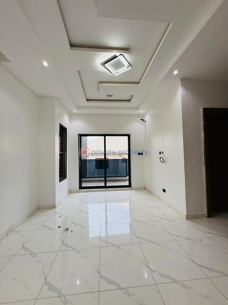 5 bedroom Detached Duplex For Sale 5 Bed Detached Duplex With A Room Bq, Cinema, Study And Box Room, Omole Phase 1 Omole Phase 1 Ojodu Lagos - 9