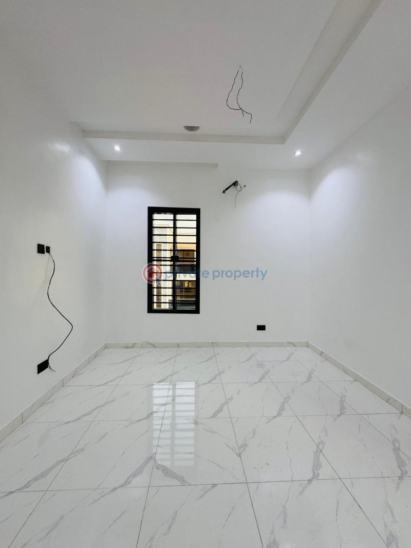 5 bedroom Detached Duplex For Sale 5 Bed Detached Duplex With A Room Bq, Cinema, Study And Box Room, Omole Phase 1 Omole Phase 1 Ojodu Lagos - 12