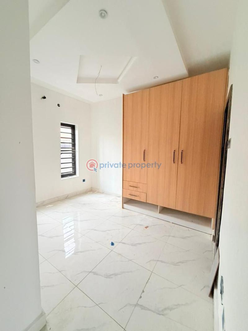4 bedroom Terraced Duplex For Sale Mende Maryland Lagos - 12