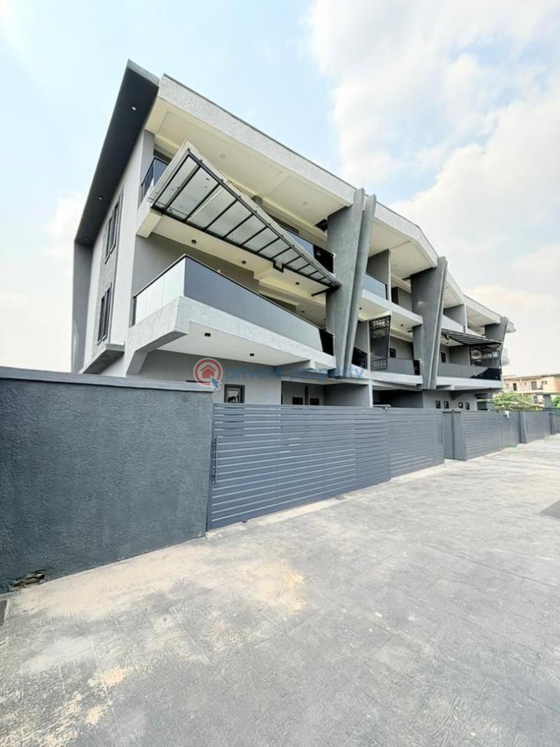 4 bedroom Terraced Duplex For Sale In An Estate LSDPC Maryland Estate Lagos - 1