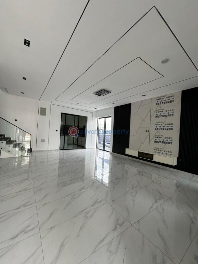 5 bedroom Detached Duplex For Sale Start Your New Life Together In Style Chevron Drive Lekki Lagos - 1