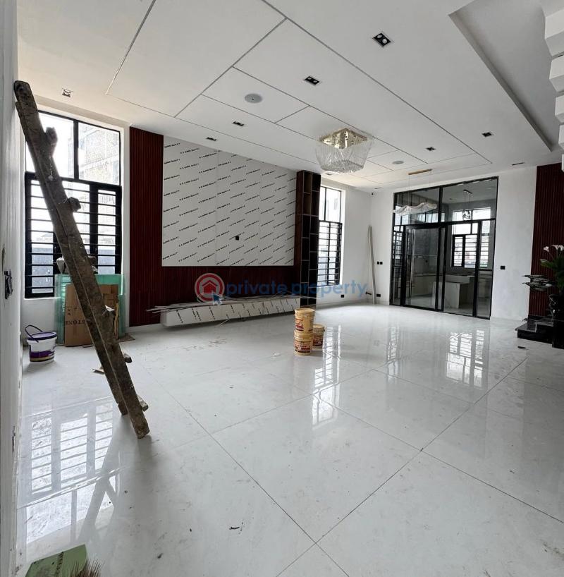 5 bedroom Detached Duplex For Sale Chevron Lekki Chevron Drive Lekki Lagos - 9