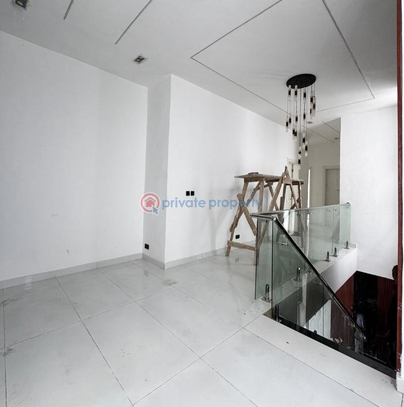 5 bedroom Detached Duplex For Sale Chevron Lekki Chevron Drive Lekki Lagos - 17
