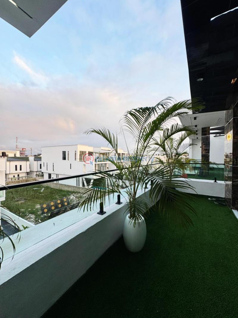 6 bedroom Detached Duplex For Sale Chevron Lekki Chevron Drive Lekki Lagos - 13