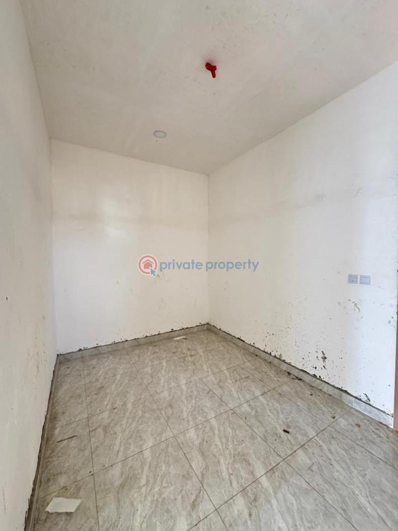 4 bedroom Semi detached Duplex For Sale Surulere Lagos - 3