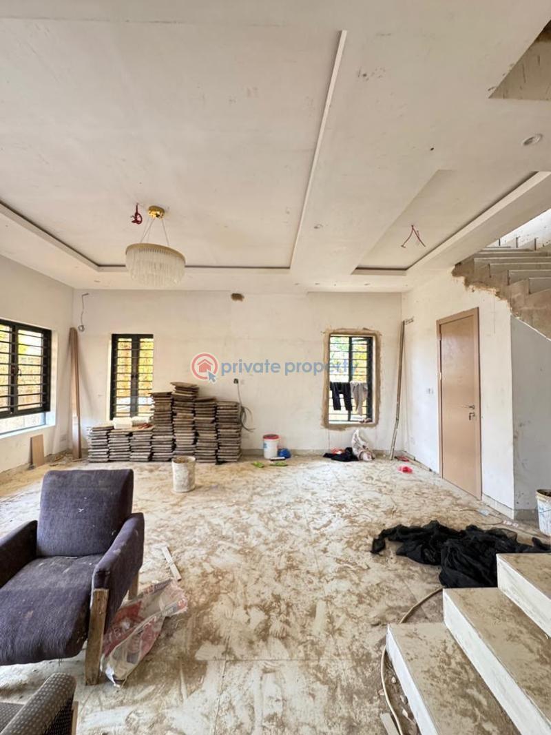 4 bedroom Semi detached Duplex For Sale Surulere Lagos - 4