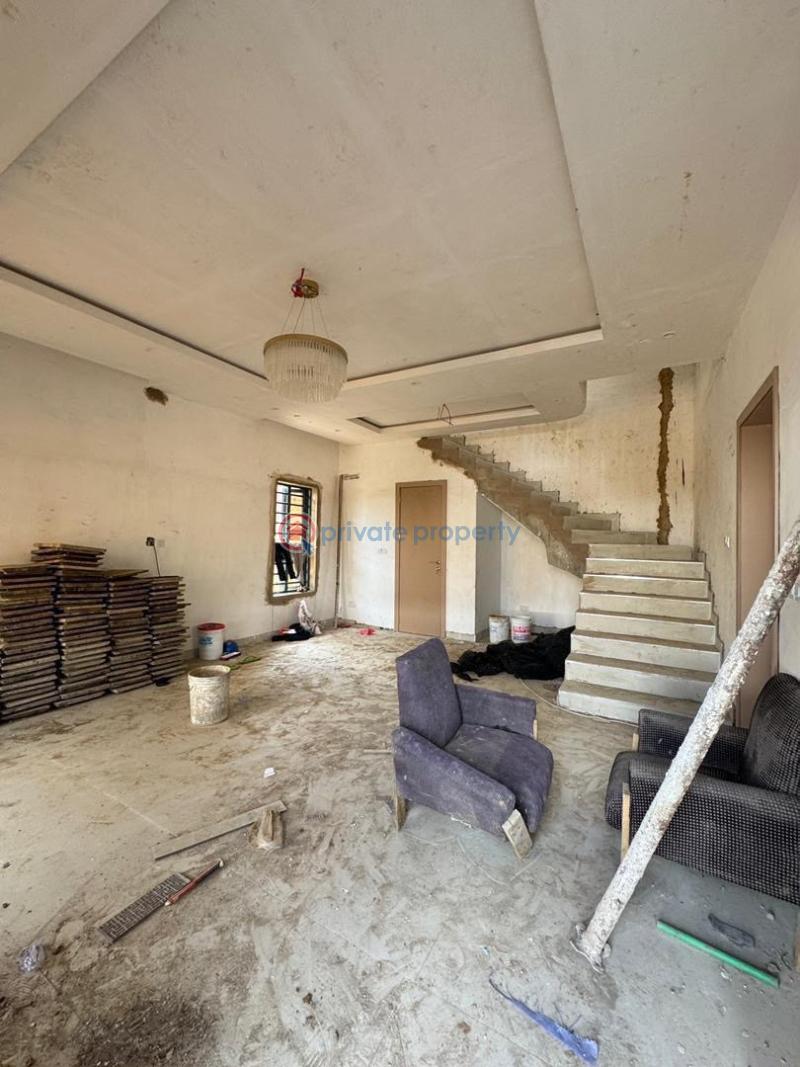 4 bedroom Semi detached Duplex For Sale Surulere Lagos - 16