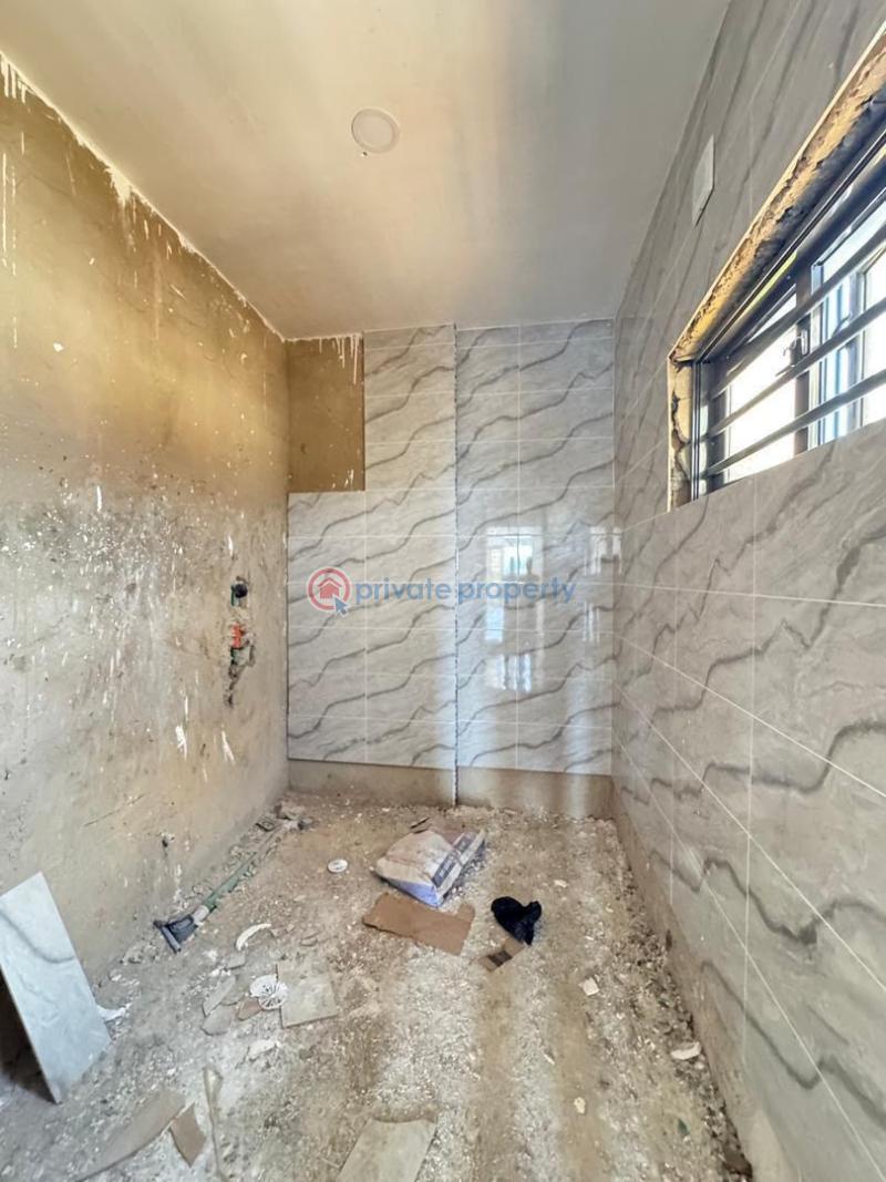 4 bedroom Semi detached Duplex For Sale Surulere Lagos - 2