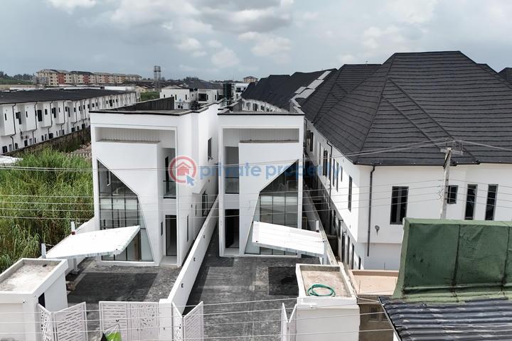 5 bedroom Detached Duplex For Sale Victoria Garden City Lekki Lagos - 0