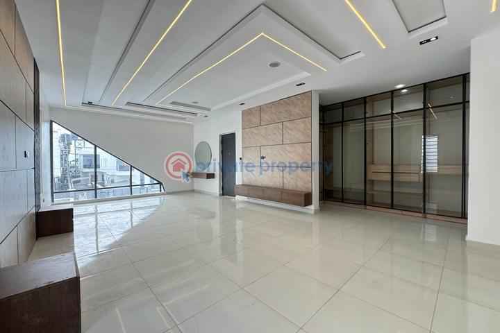 5 bedroom Detached Duplex For Sale Lekki Expressway Lagos - 11