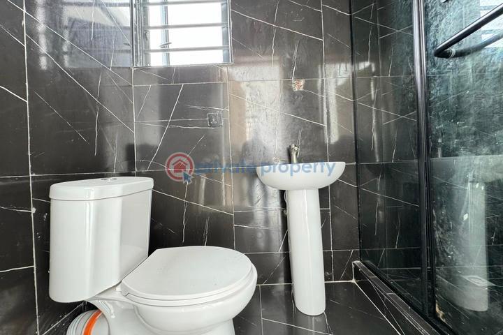 5 bedroom Detached Duplex For Sale Victoria Garden City Lekki Lagos - 26