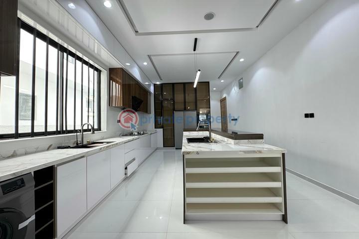 Astonishing 5 bedroom detached duplex with bq and pool - 8 5 bedroom Detached Duplex For Sale Megamound Estate Ikota Lekki Lagos - 8