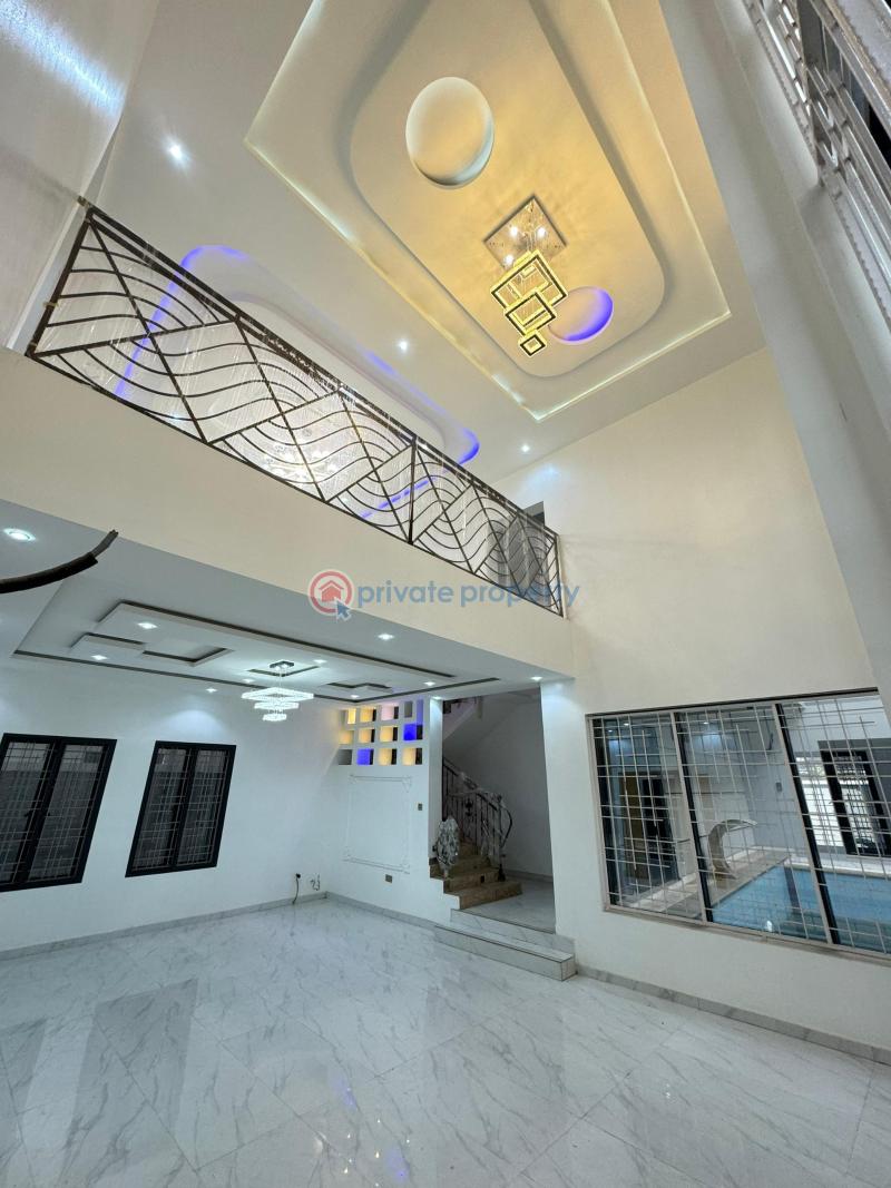 5 bedroom Detached Duplex For Sale Omole Phase 1 Ikeja Lagos - 1