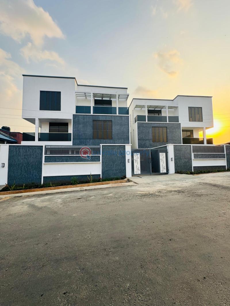 5 bedroom Detached Duplex For Sale Omole Phase 1 Ojodu Lagos - 13