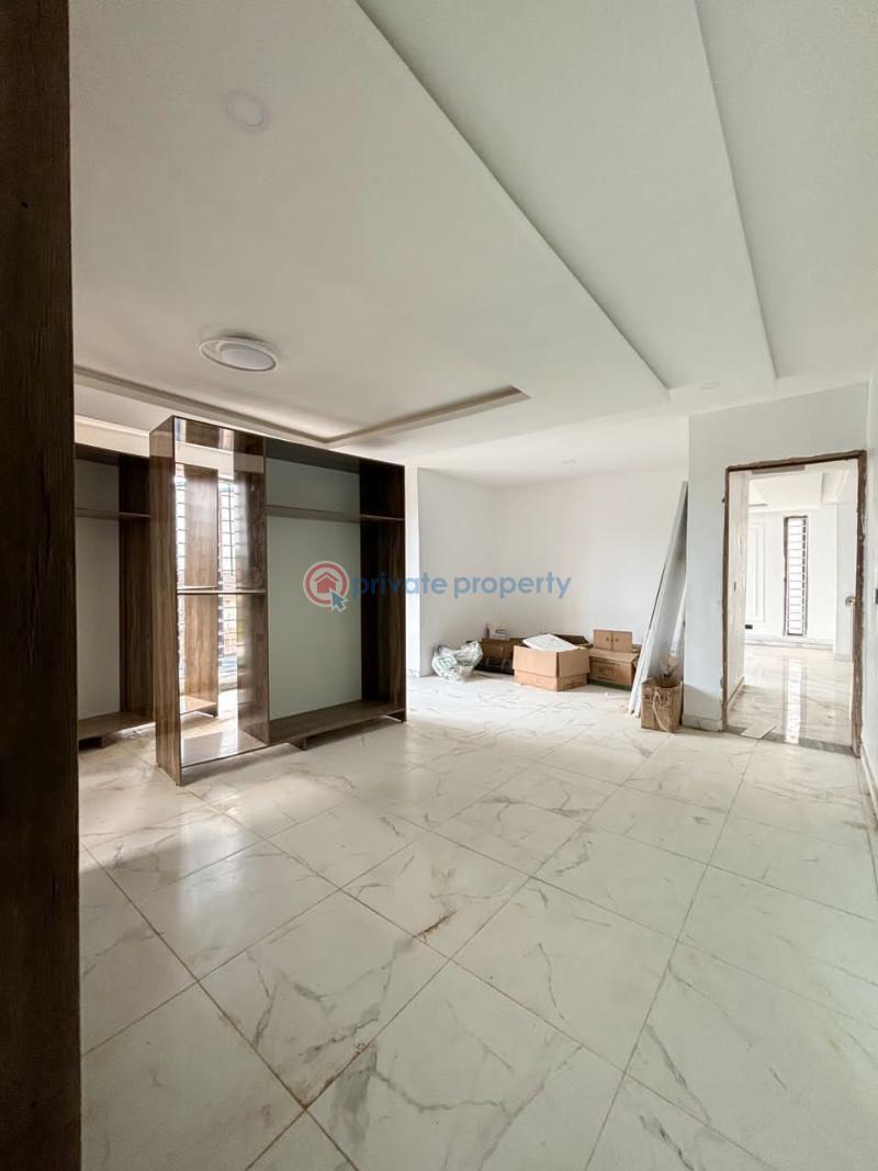 5 bedroom Detached Duplex For Sale Omole Phase 1 Ikeja Lagos - 3