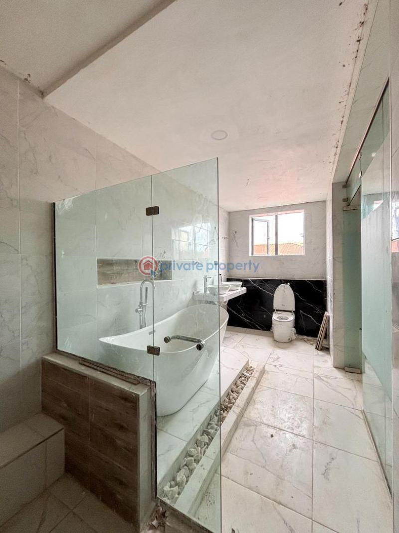 5 bedroom Detached Duplex For Sale Omole Phase 1 Ojodu Lagos - 0