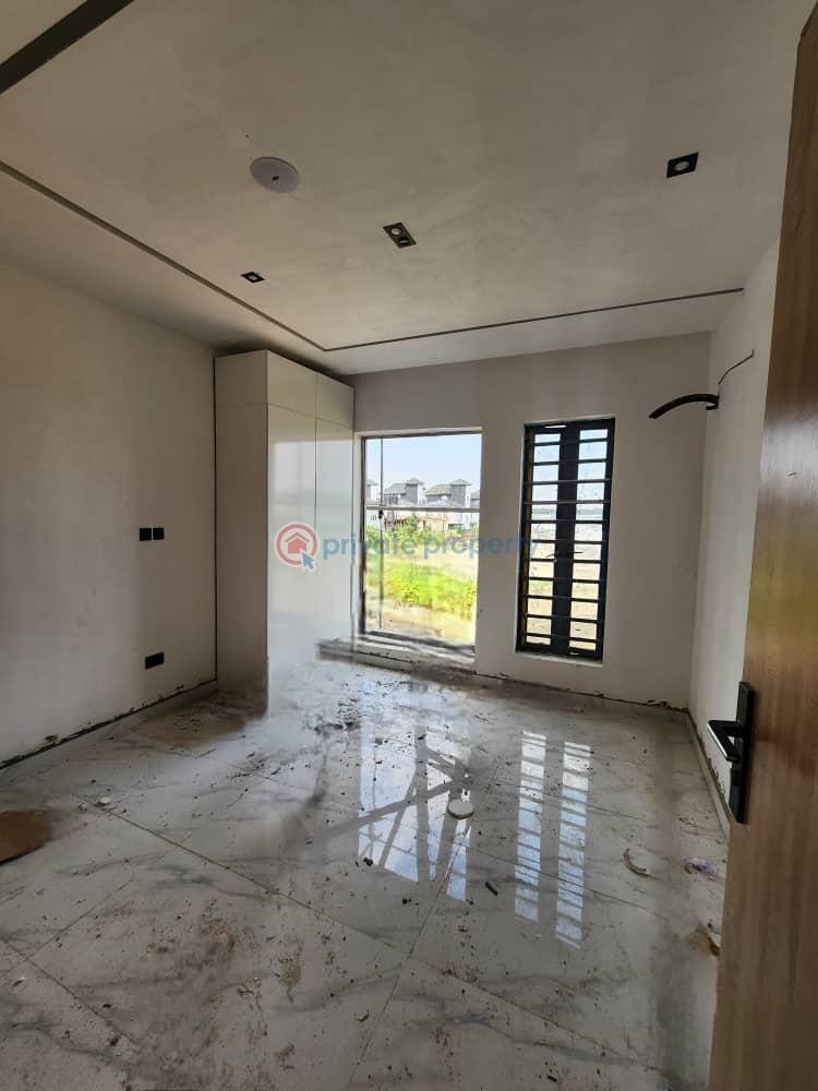 2 bedroom Block Of Flats For Sale Lekki Lagos - 5