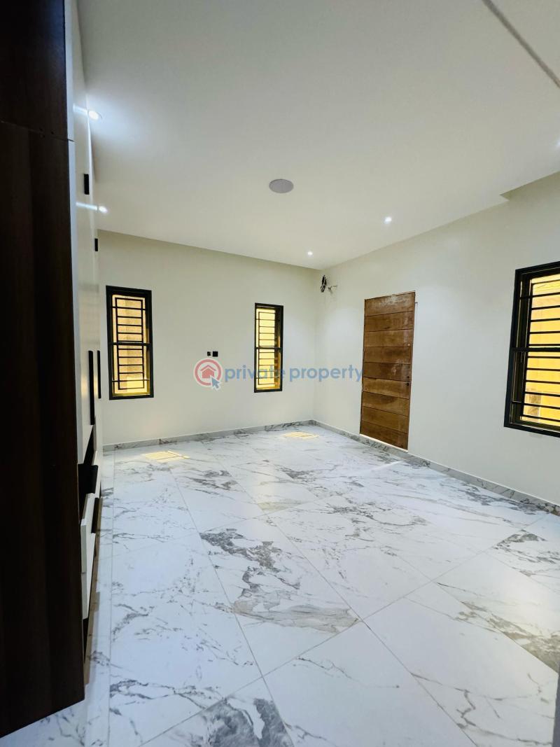 5 bedroom Detached Duplex For Sale Omole Phase 1 Ojodu Lagos - 18