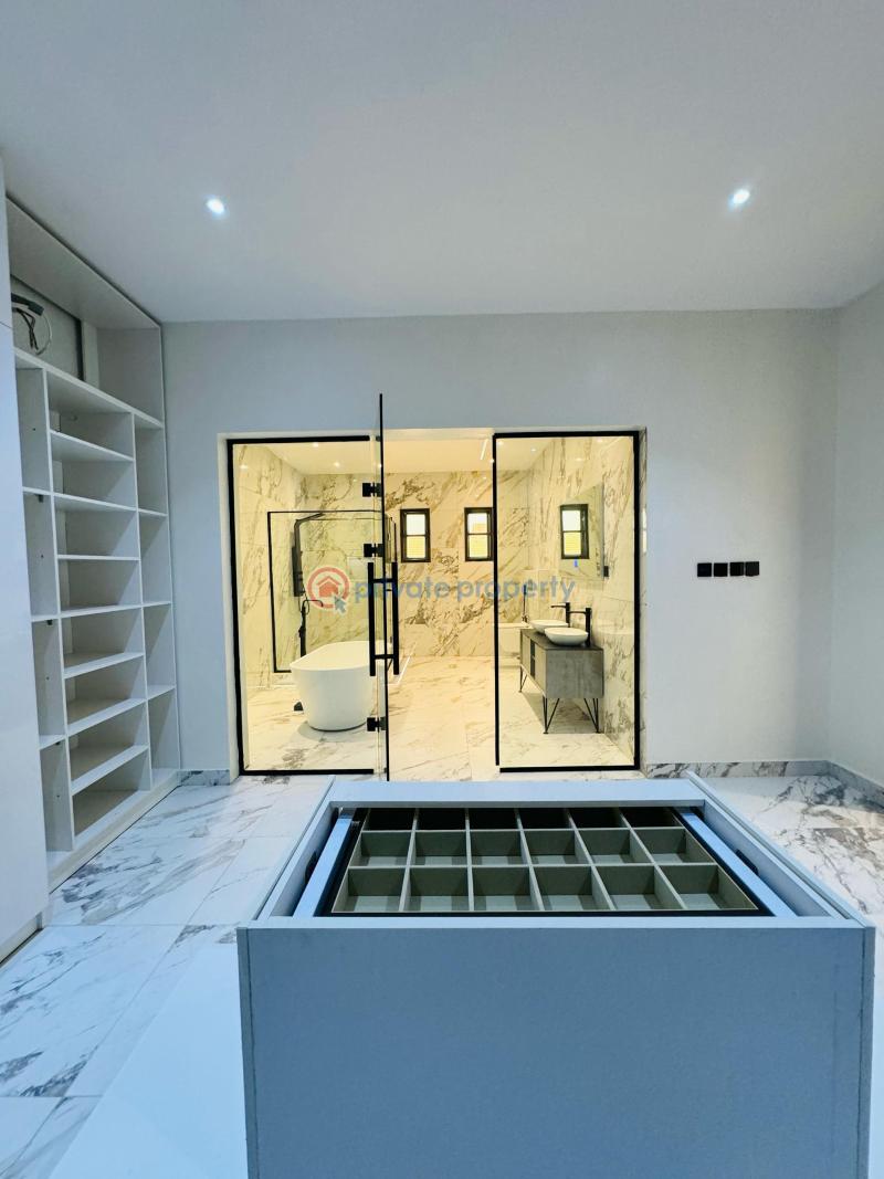 5 bedroom Duplex For Sale Omole Phase 1 Ojodu Lagos - 3