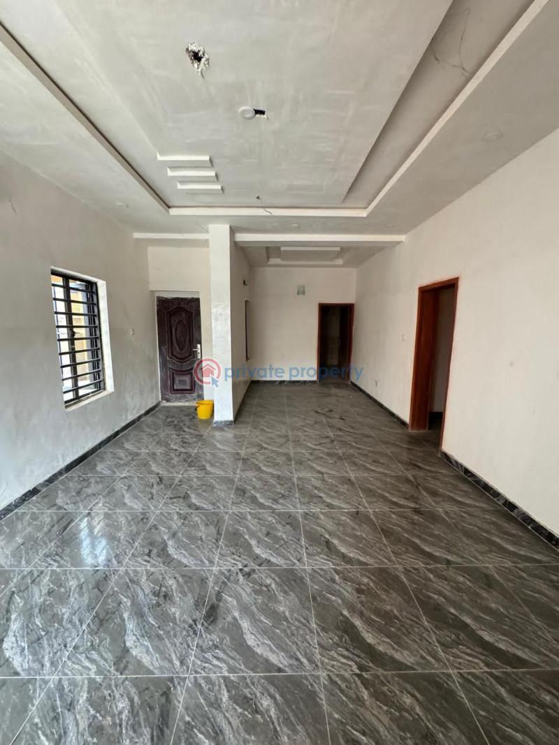 3 bedroom Block Of Flats For Sale Gbagada Lagos - 3