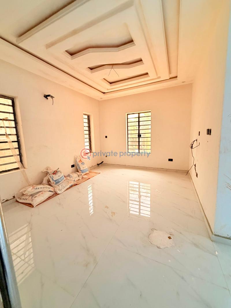 4 bedroom Detached Duplex For Sale Gbagada Lagos - 5