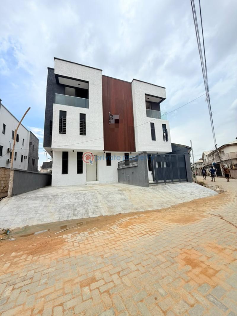 4 bedroom Semi detached Duplex For Sale Gbagada Lagos - 3