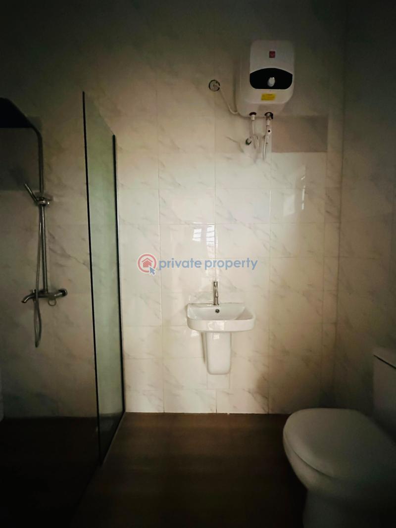 5 bedroom Detached Duplex For Sale Gbagada Lagos - 1