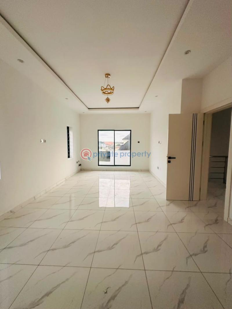 5 bedroom Detached Duplex For Sale Gbagada Lagos - 7