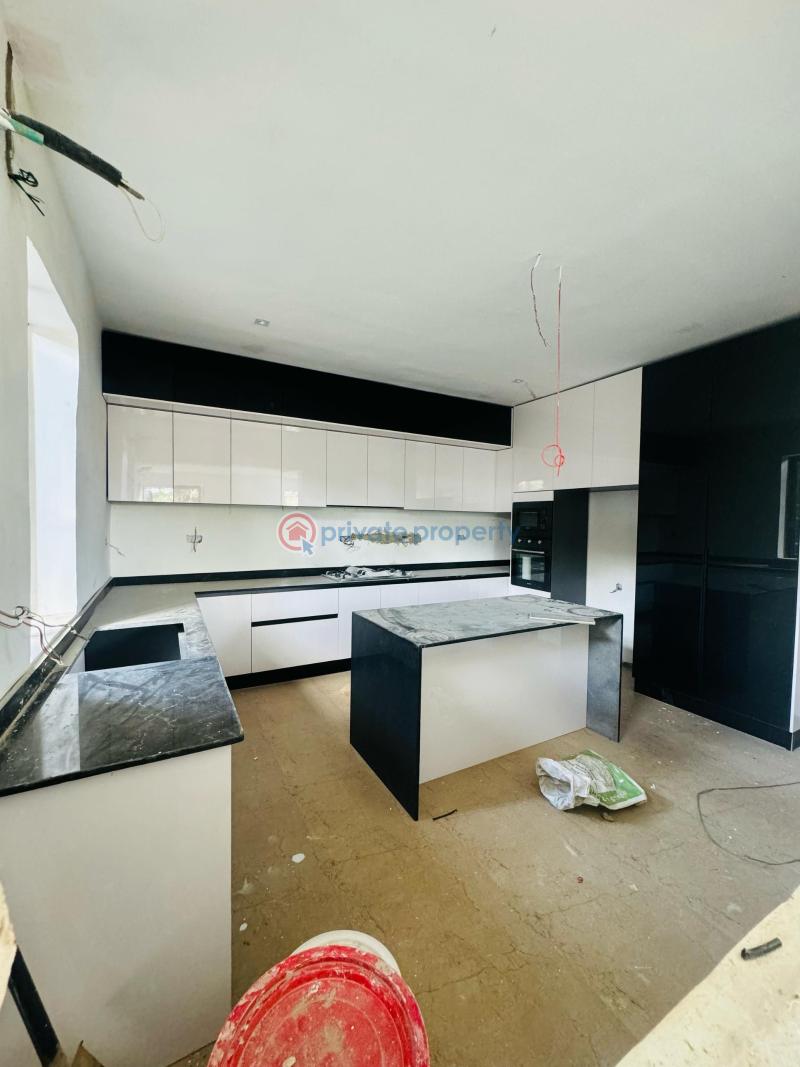 5 bedroom Detached Duplex For Sale Maryland Lagos - 3