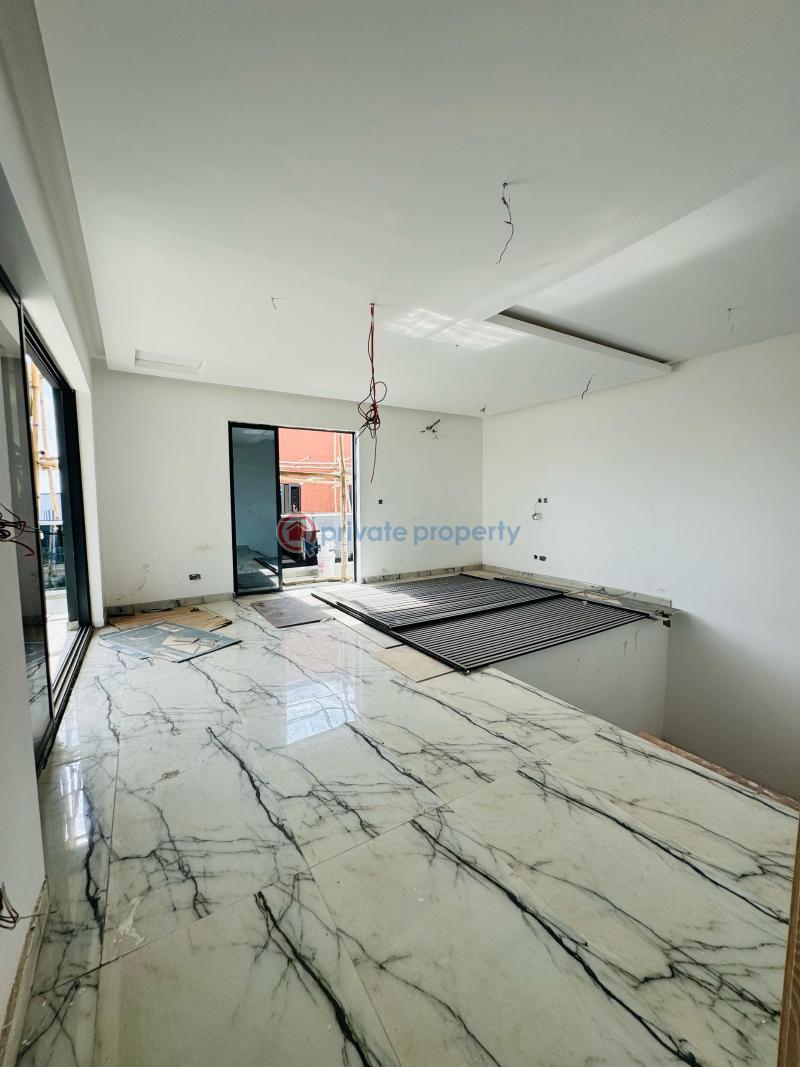 5 bedroom Detached Duplex For Sale Maryland Lagos - 11