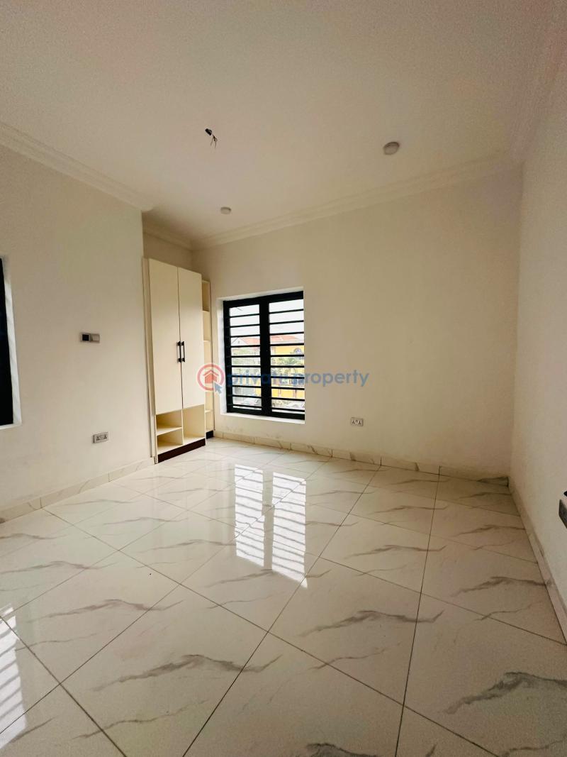 5 bedroom Detached Duplex For Sale Gbagada Lagos - 8
