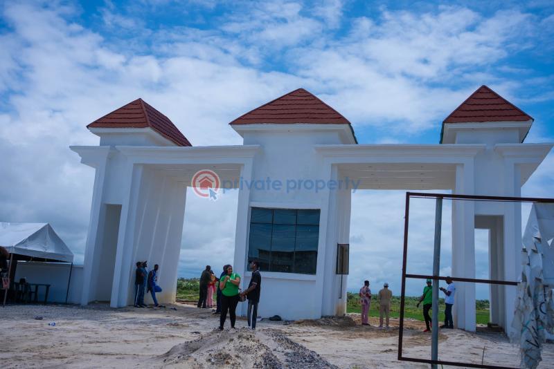 Residential Land For Sale Novare Mall Shoprite. Monastery Road Sangotedo Lagos - 1