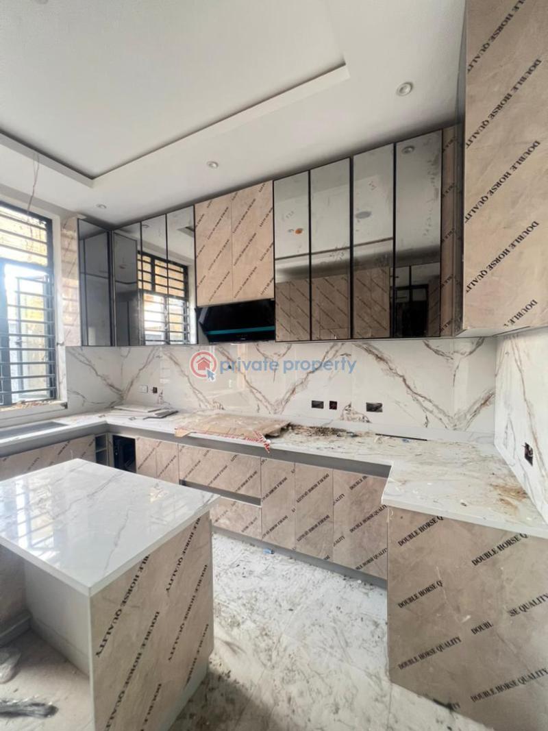 4 bedroom Semi detached Duplex For Sale Omole Phase 1 Ojodu Lagos - 2