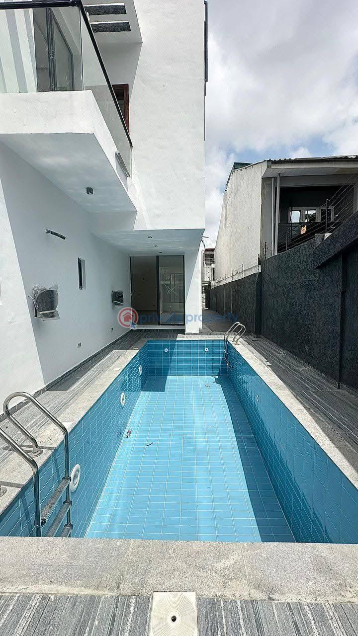 Automated 5 bedroom detached duplex with bq - 10 5 bedroom Detached Duplex For Sale Lekki Phase 1 Lagos - 10