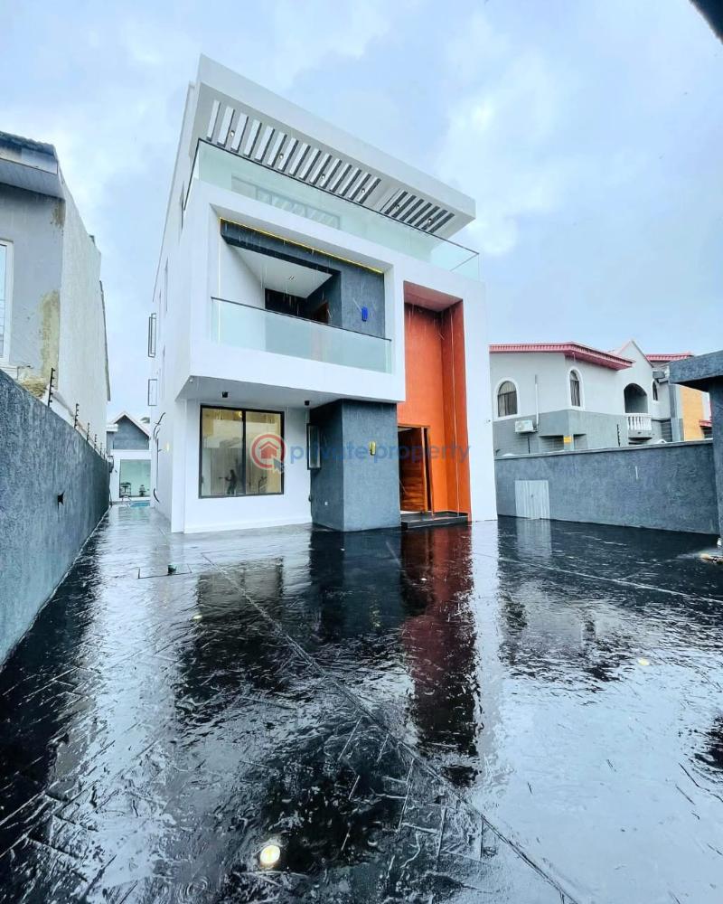 Automated 5 bedroom detached duplex with bq - 19 5 bedroom Detached Duplex For Sale Lekki Phase 1 Lagos - 19