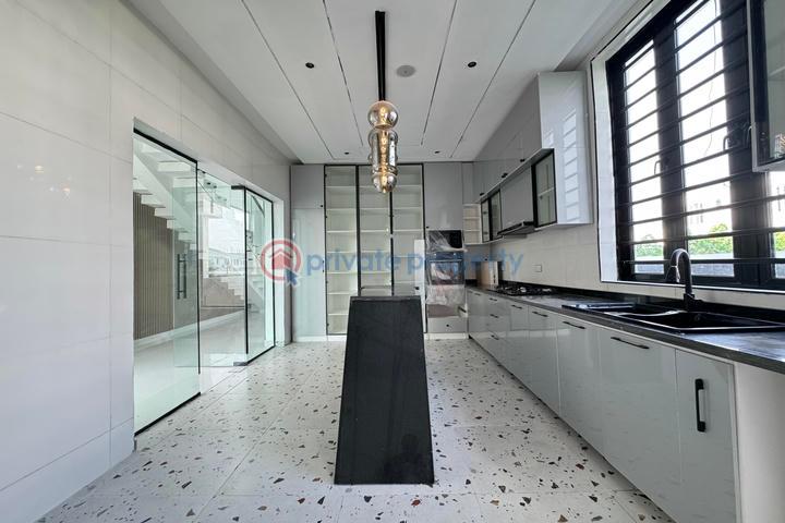 Automated 5 bedroom detached duplex with swimming pool and bq - 7 5 bedroom Detached Duplex For Sale Lekki Lagos - 7
