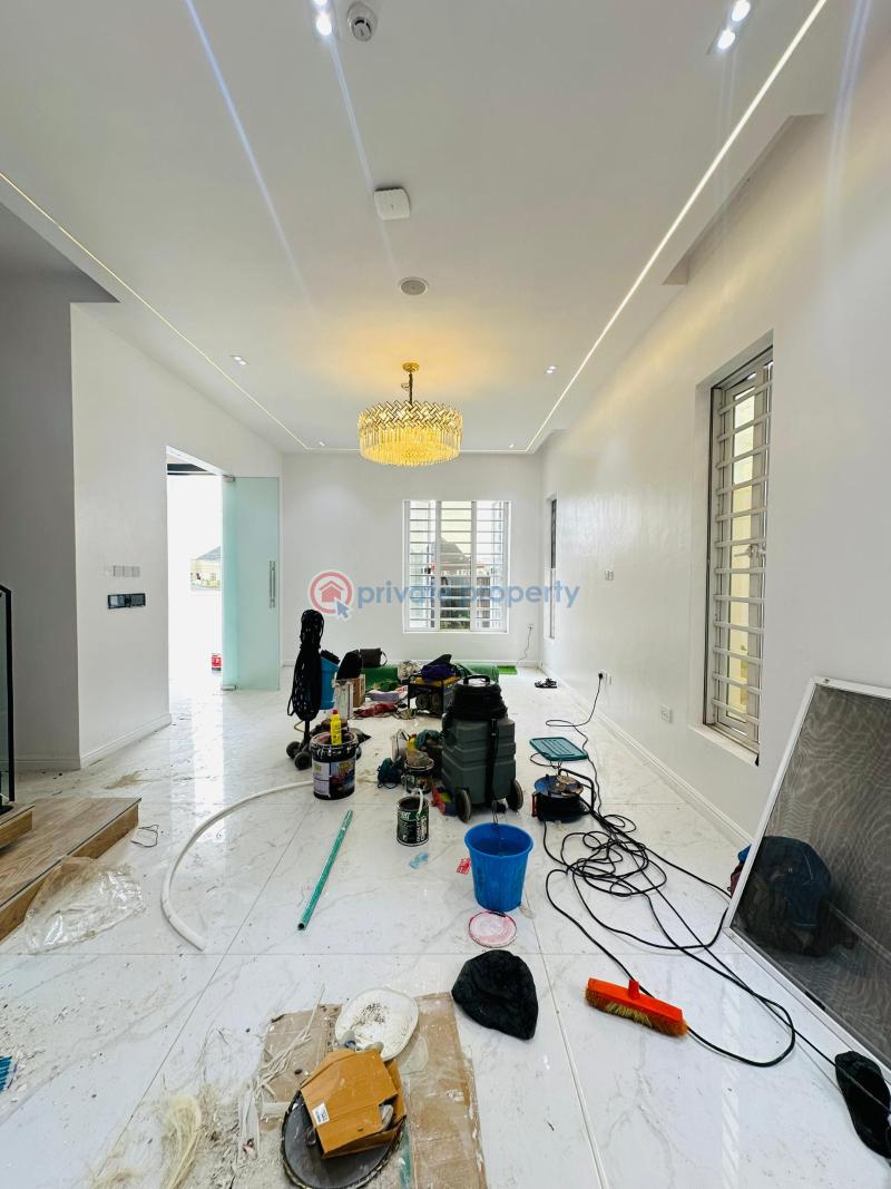 5 bedroom Detached Duplex For Sale Omole Phase 1 Ojodu Lagos - 5