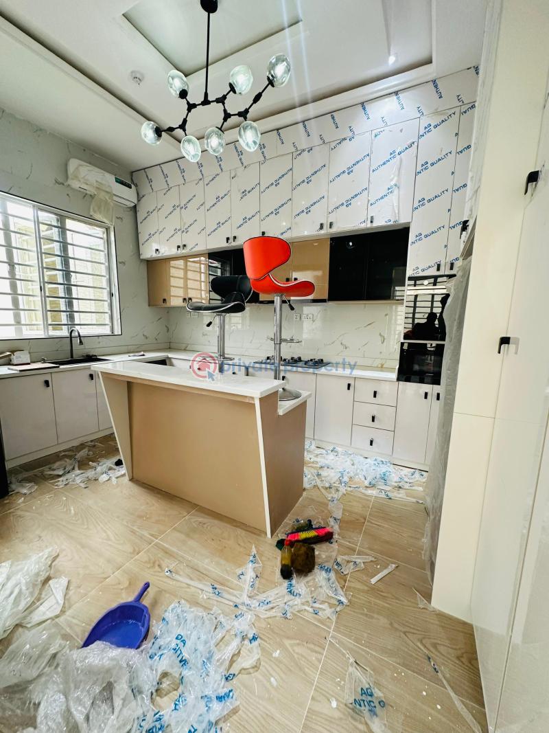 5 bedroom Detached Duplex For Sale Omole Phase 1 Ojodu Lagos - 9